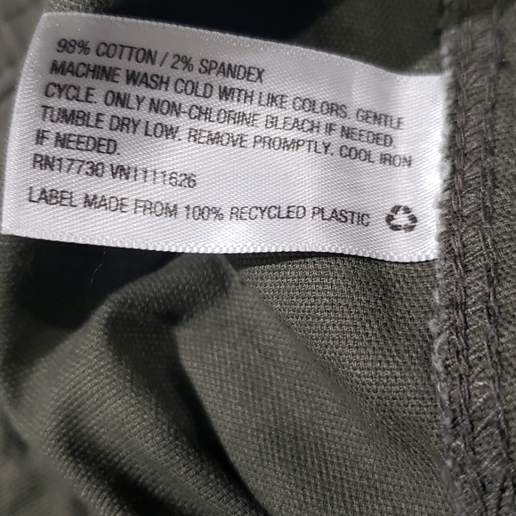 NWT WOMEN'S A NEW DAY PLUS SIZE HIGH RISE UTILITY SHORTS - Picture 5 of 11